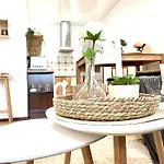 Appartamento First Floor With Balcony Center *