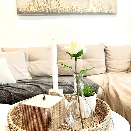 شقة First Floor With Balcony Center *