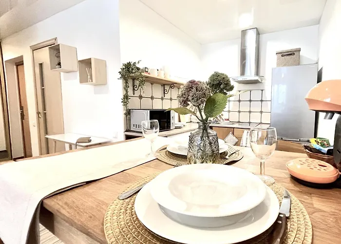 First Floor With Balcony Center * Narva