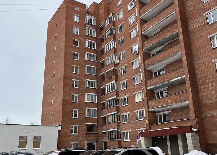 Apartment First Floor With Balcony Center *