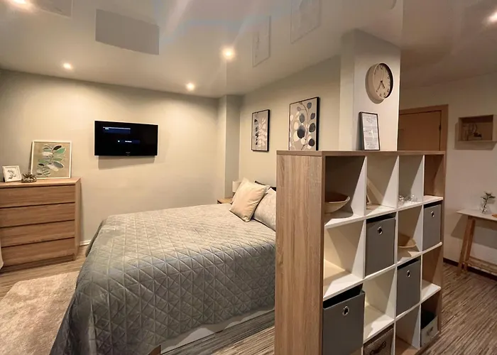 First Floor With Balcony Center Narva